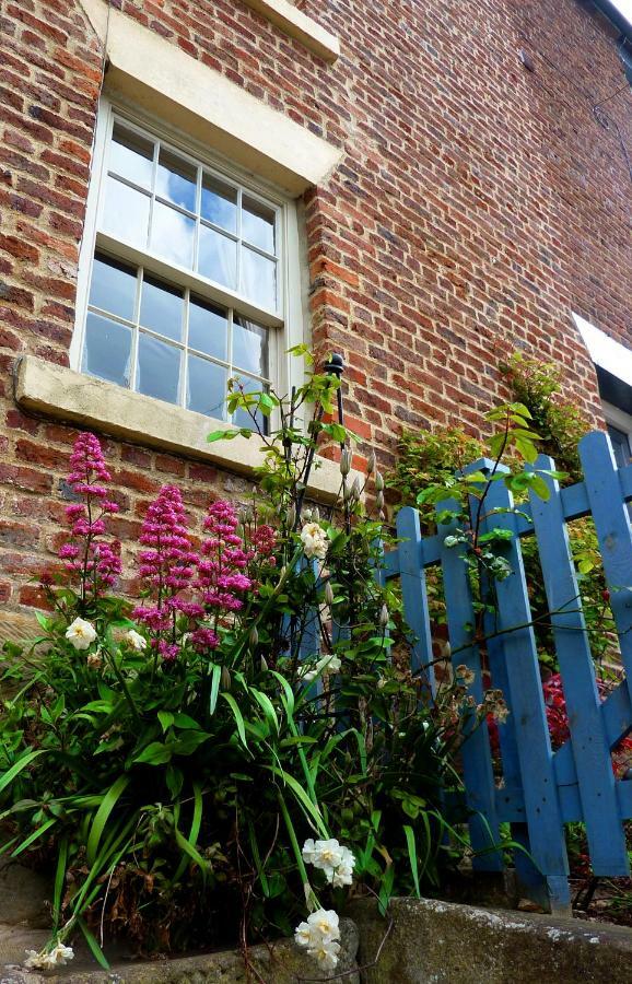 Aldersyde Bed & Breakfast Robin Hood's Bay Buitenkant foto